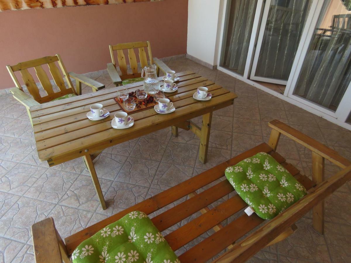 Guesthouse Dila Galovac  외부 사진