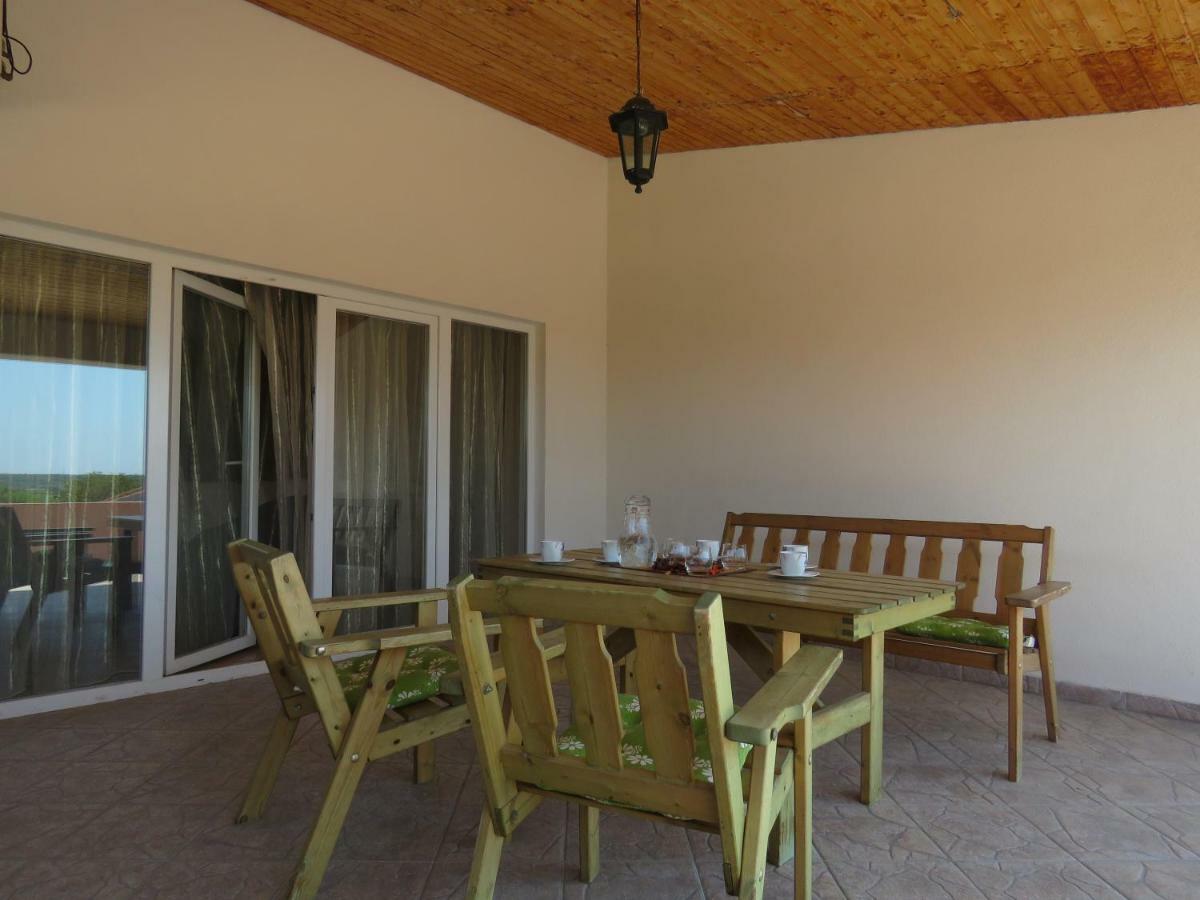 Guesthouse Dila Galovac  외부 사진