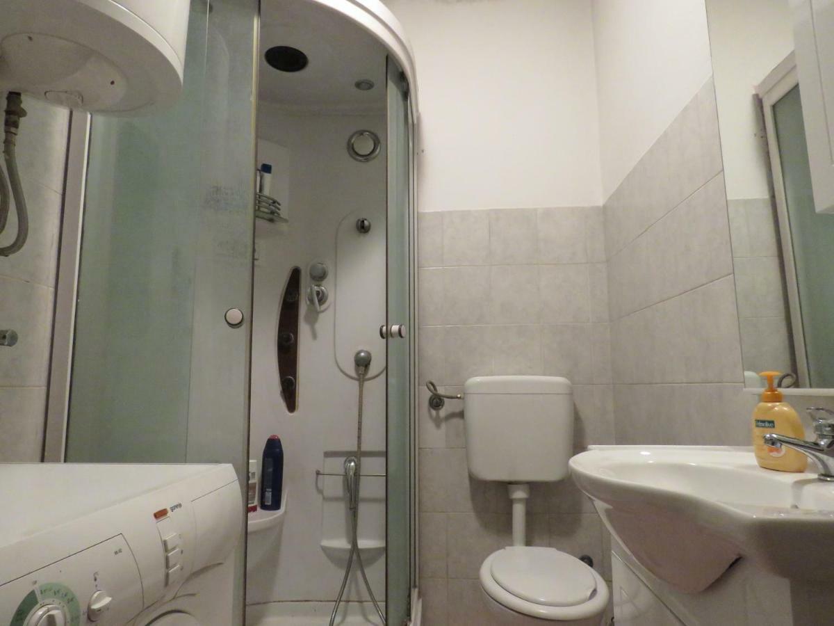 Guesthouse Dila Galovac  외부 사진